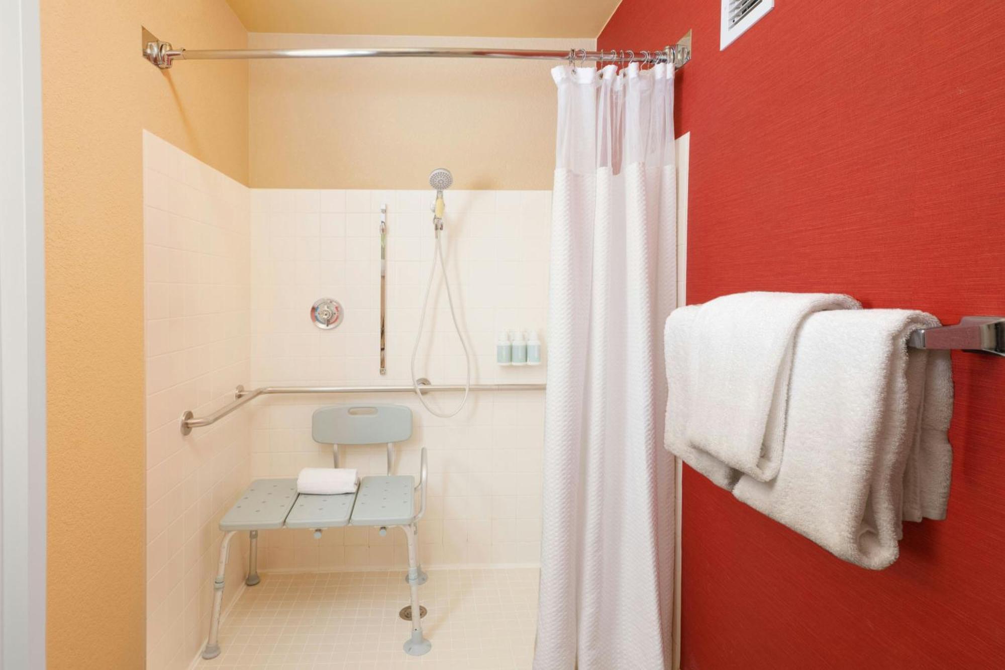 Courtyard By Marriott Chicago נייפרוויל מראה חיצוני תמונה
